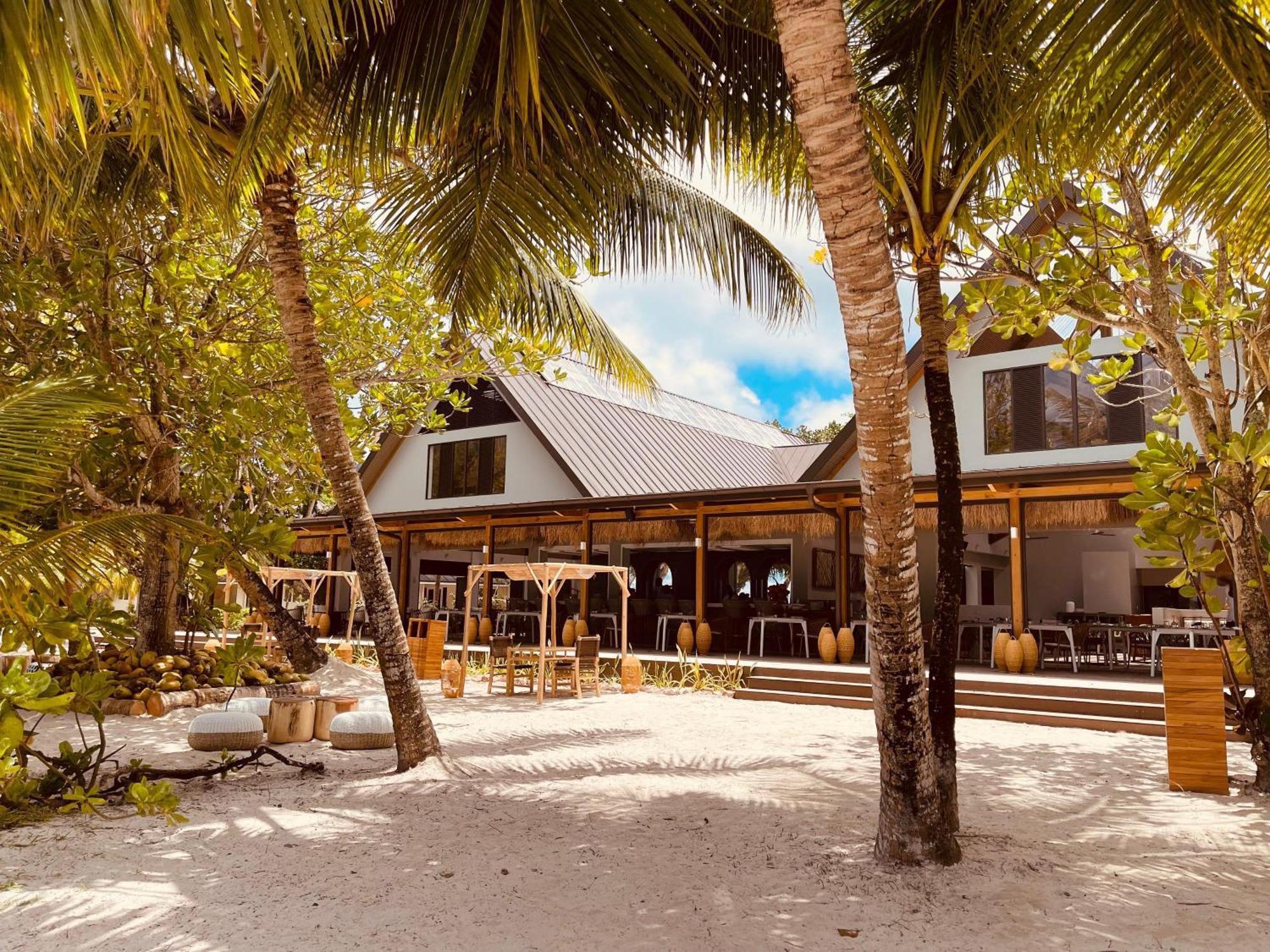 Indian Ocean Lodge Grand Anse  Exterior photo