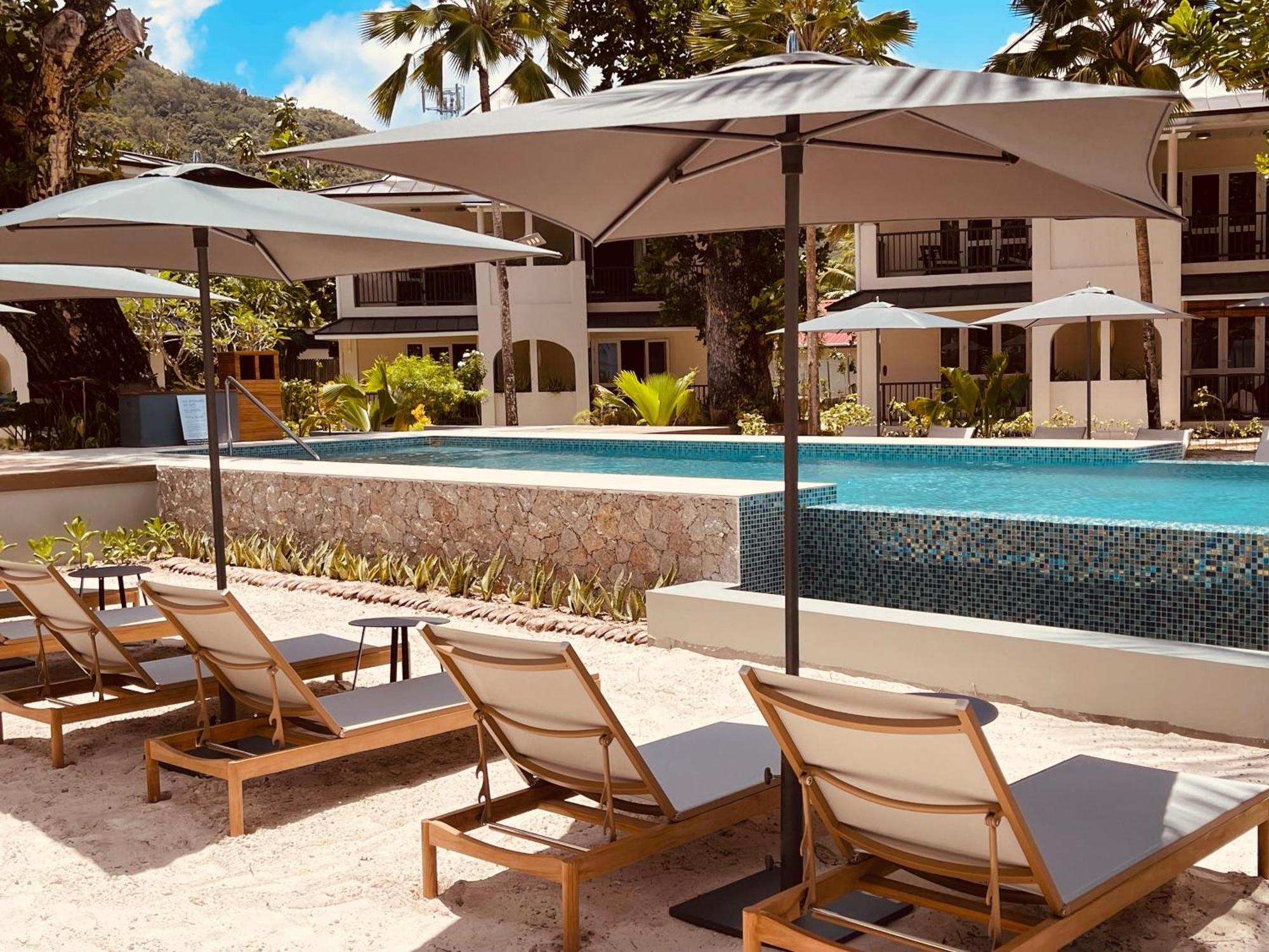 Indian Ocean Lodge Grand Anse  Exterior photo