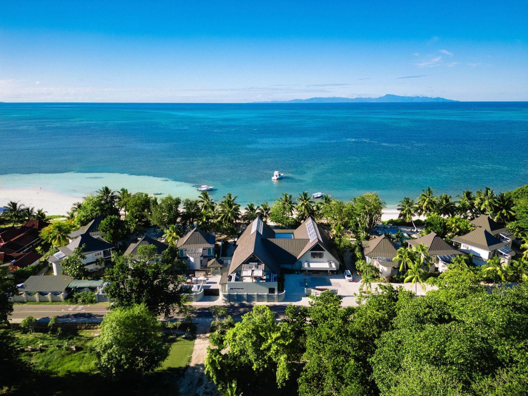 Indian Ocean Lodge Grand Anse  Exterior photo