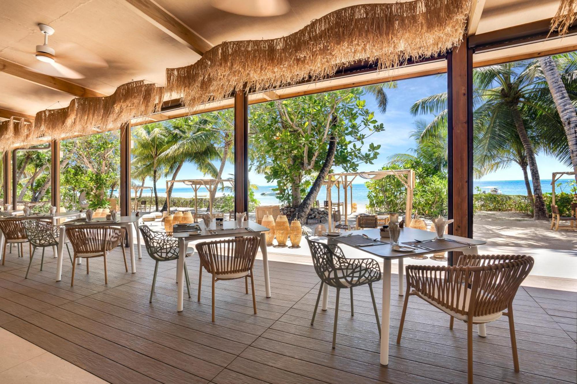 Indian Ocean Lodge Grand Anse  Exterior photo